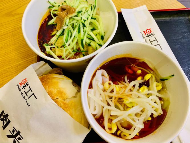 新鄉萬達鮮工廠 1元涼皮米皮背后的正餐服務新邏輯